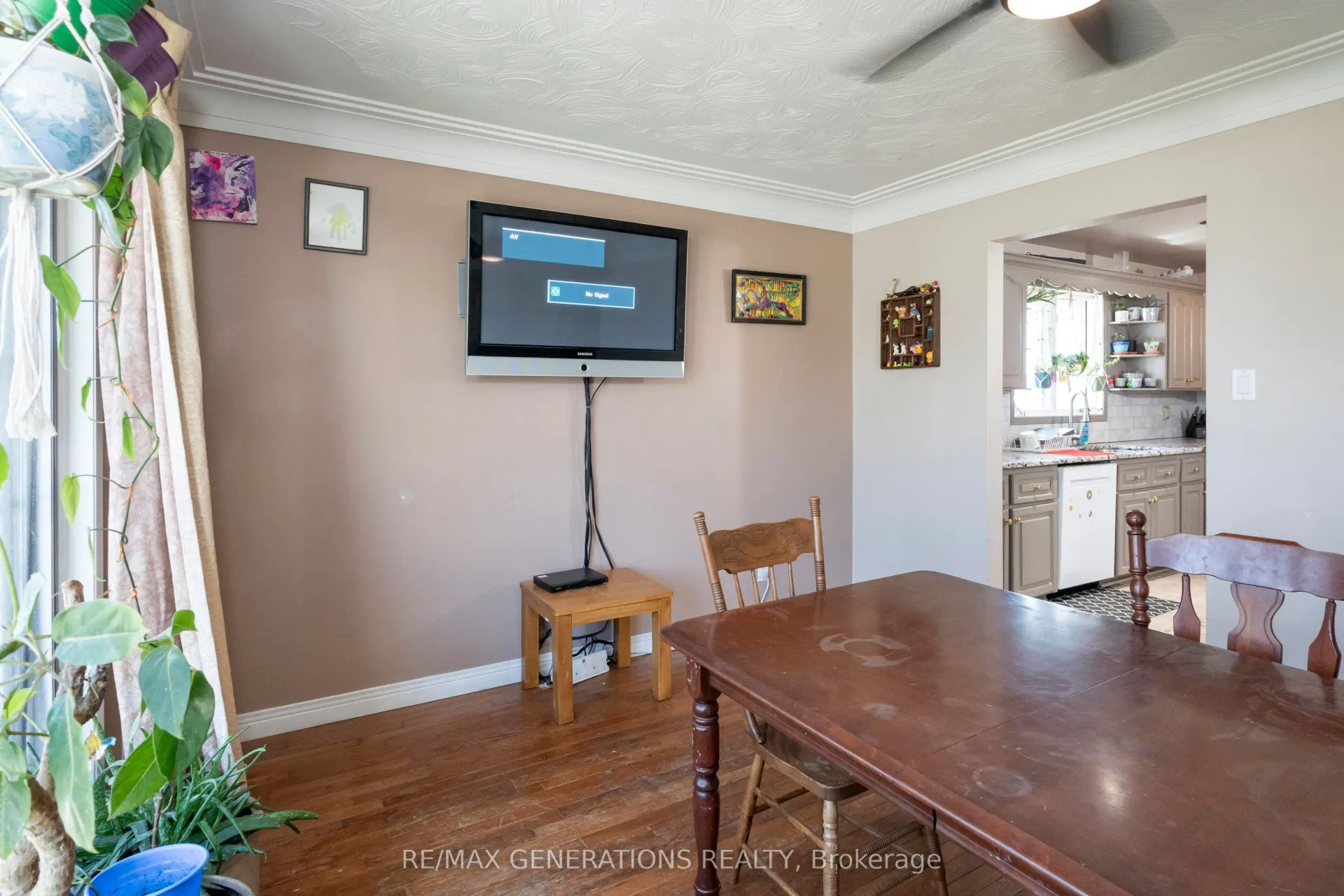 Photo 21 of 215 Linden Court, Thunder Bay, River Terrace — HOMEH