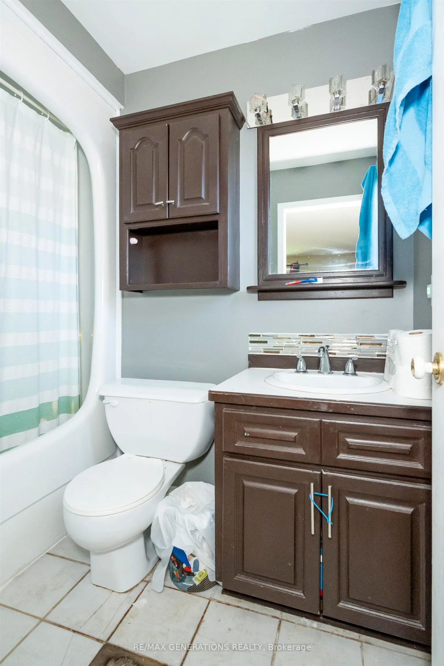 Photo 22 of 215 Linden Court, Thunder Bay, River Terrace — HOMEH