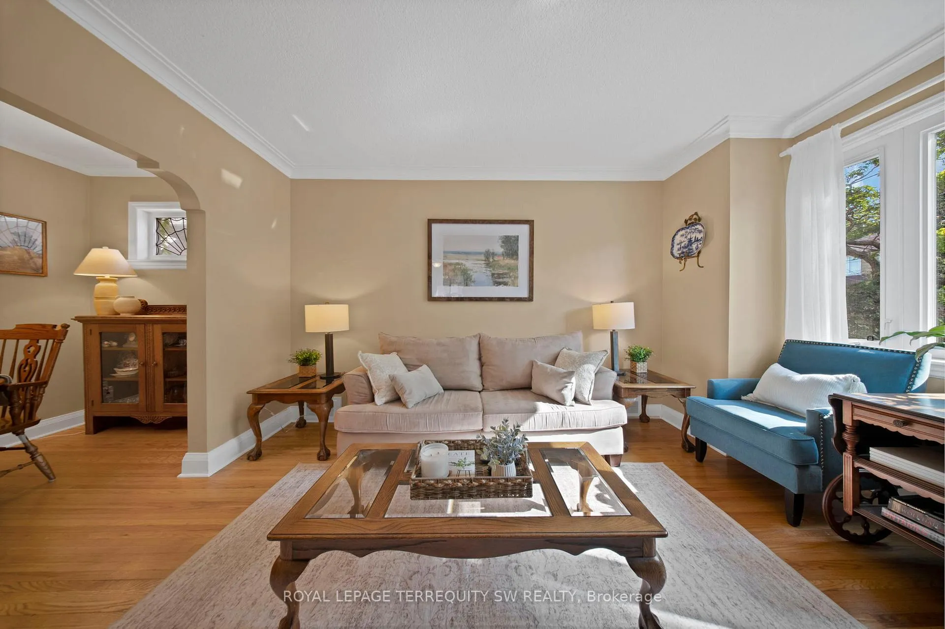 Photo 7 of 100 Harding Boulevard, Scarborough, Birchcliffe-Cliffside — HOMEH