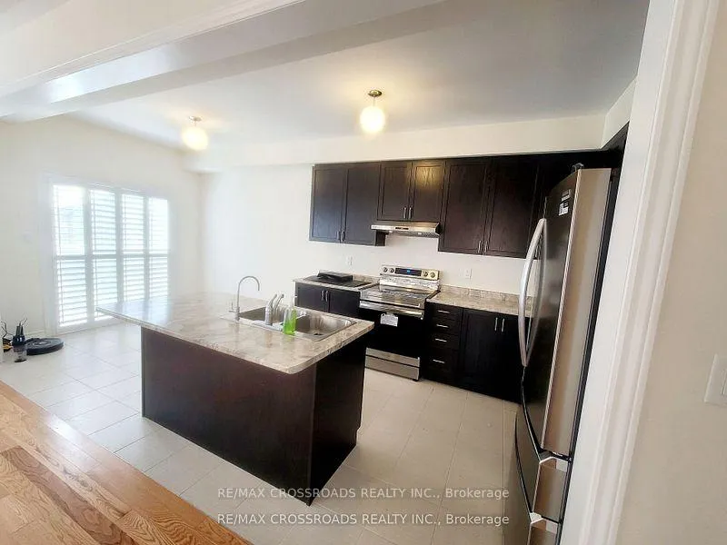 Photo 6 of 1143 Skyridge Boulevard, Pickering, Rural Pickering — HOMEH