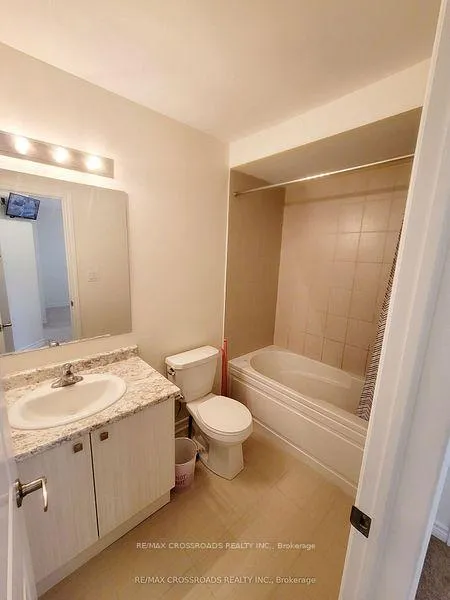 Photo 12 of 1143 Skyridge Boulevard, Pickering, Rural Pickering — HOMEH