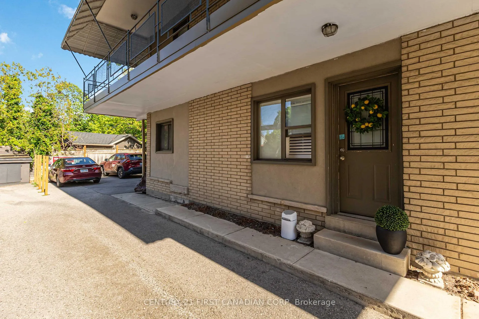Photo 6 of 362 Wortley Road, London, South G — HOMEH