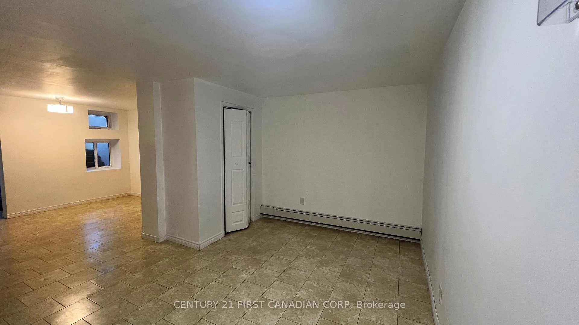 Photo 21 of 362 Wortley Road, London, South G — HOMEH