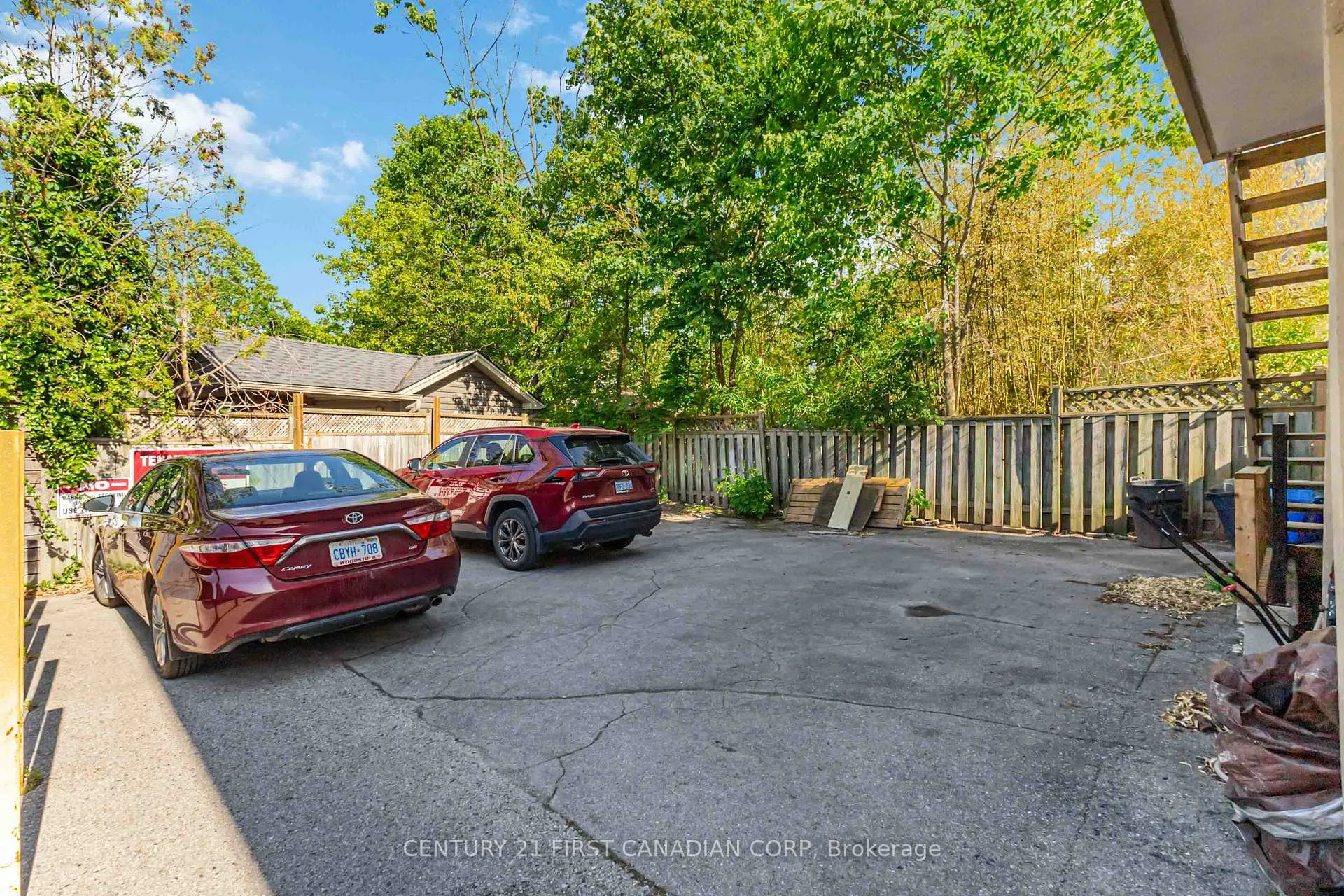 Photo 26 of 362 Wortley Road, London, South G — HOMEH