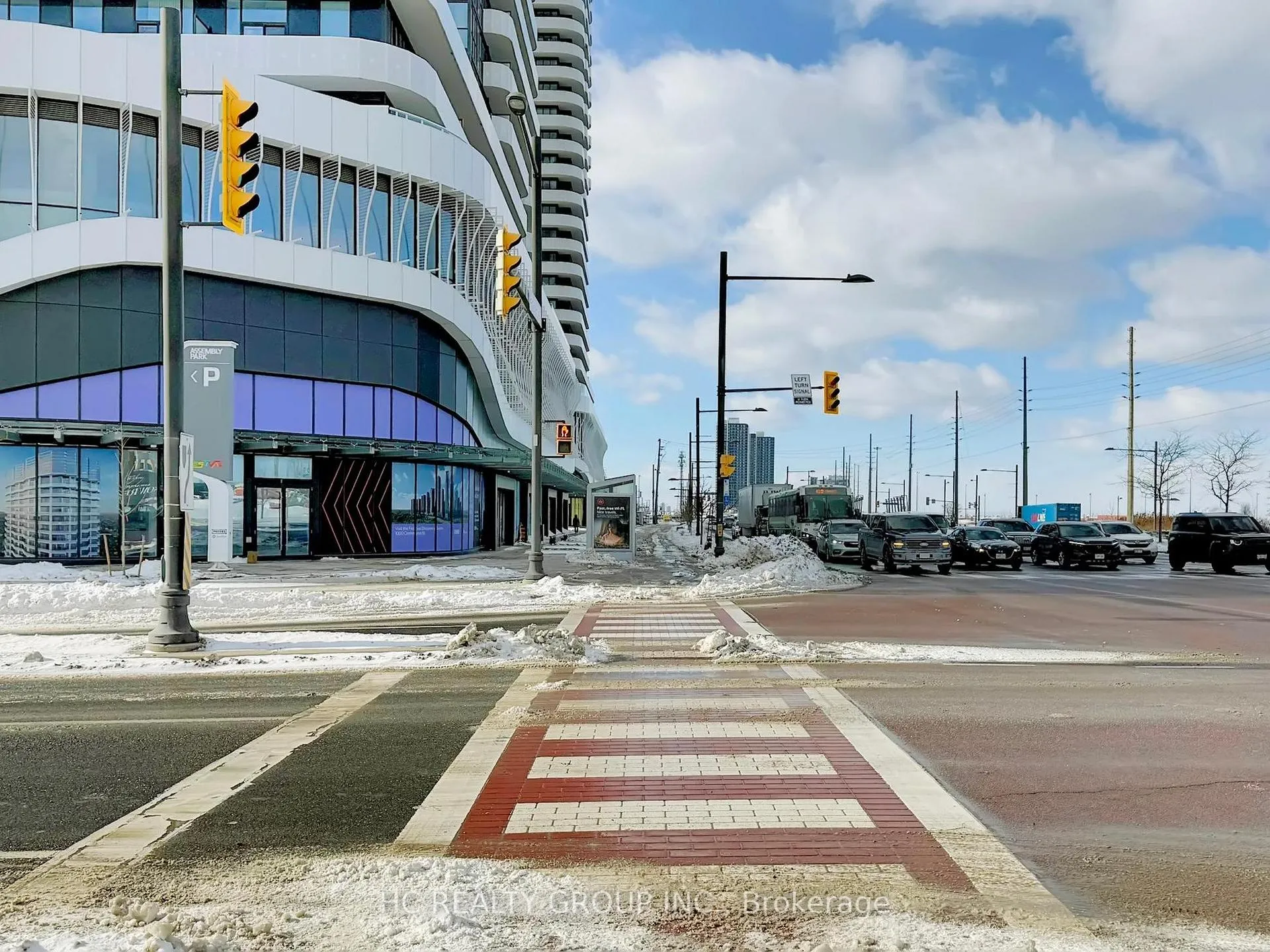 Photo 2 of Unit 5001, 8 Interchange Way, Vaughan, Vaughan Corporate Centre — HOMEH