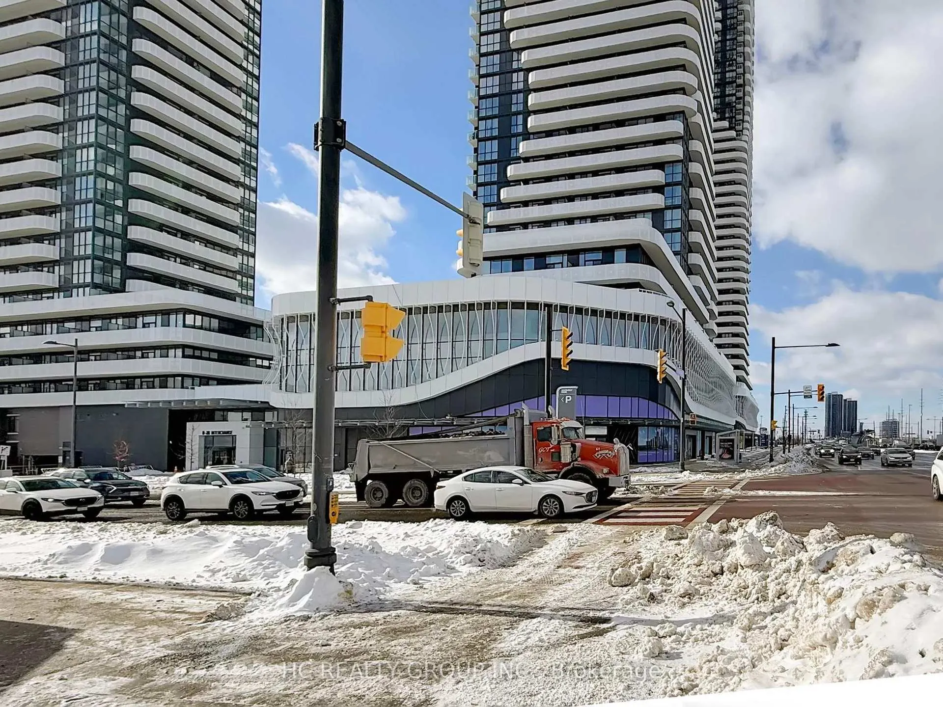 Photo 3 of Unit 5001, 8 Interchange Way, Vaughan, Vaughan Corporate Centre — HOMEH