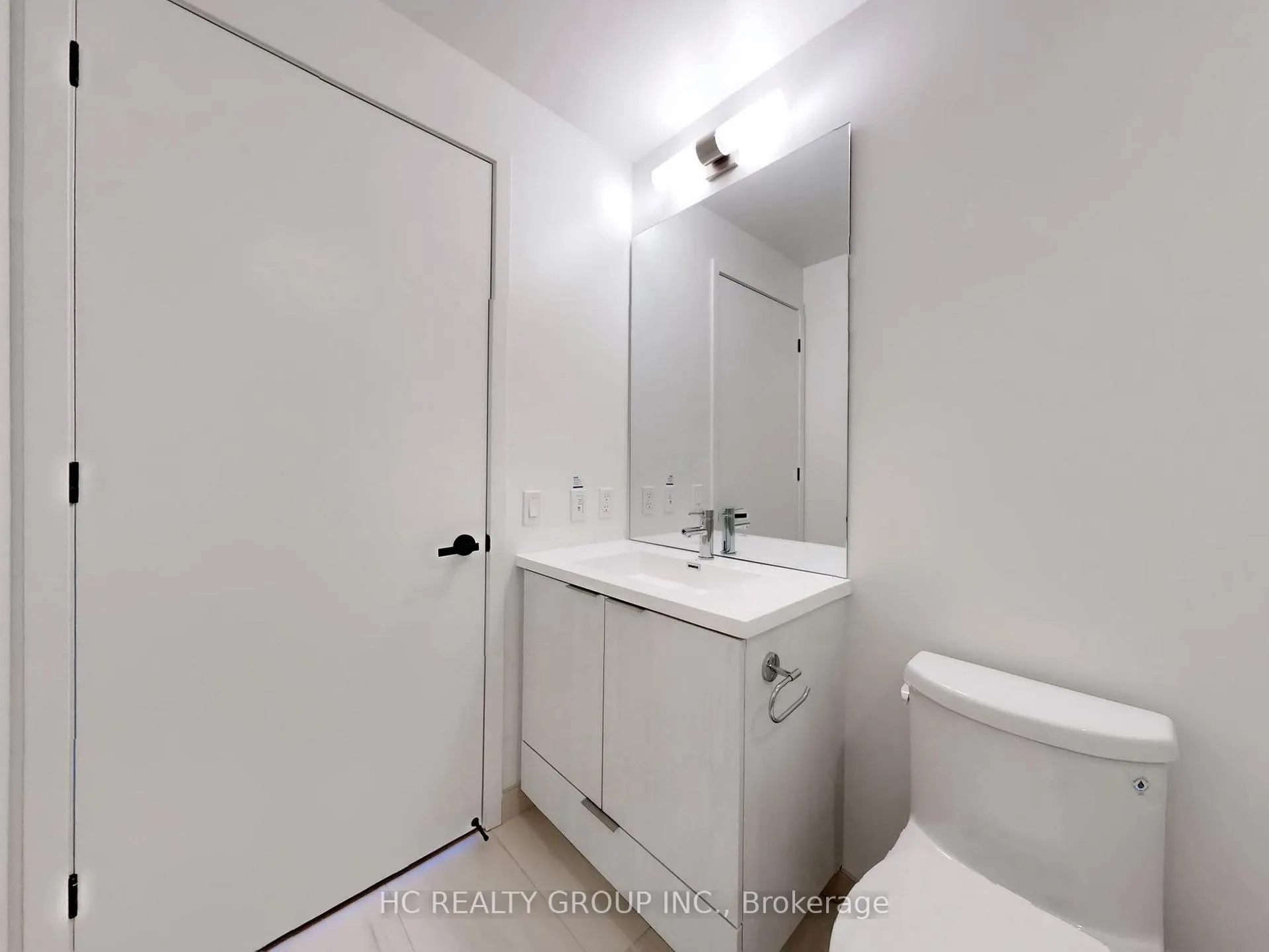 Photo 19 of Unit 5001, 8 Interchange Way, Vaughan, Vaughan Corporate Centre — HOMEH