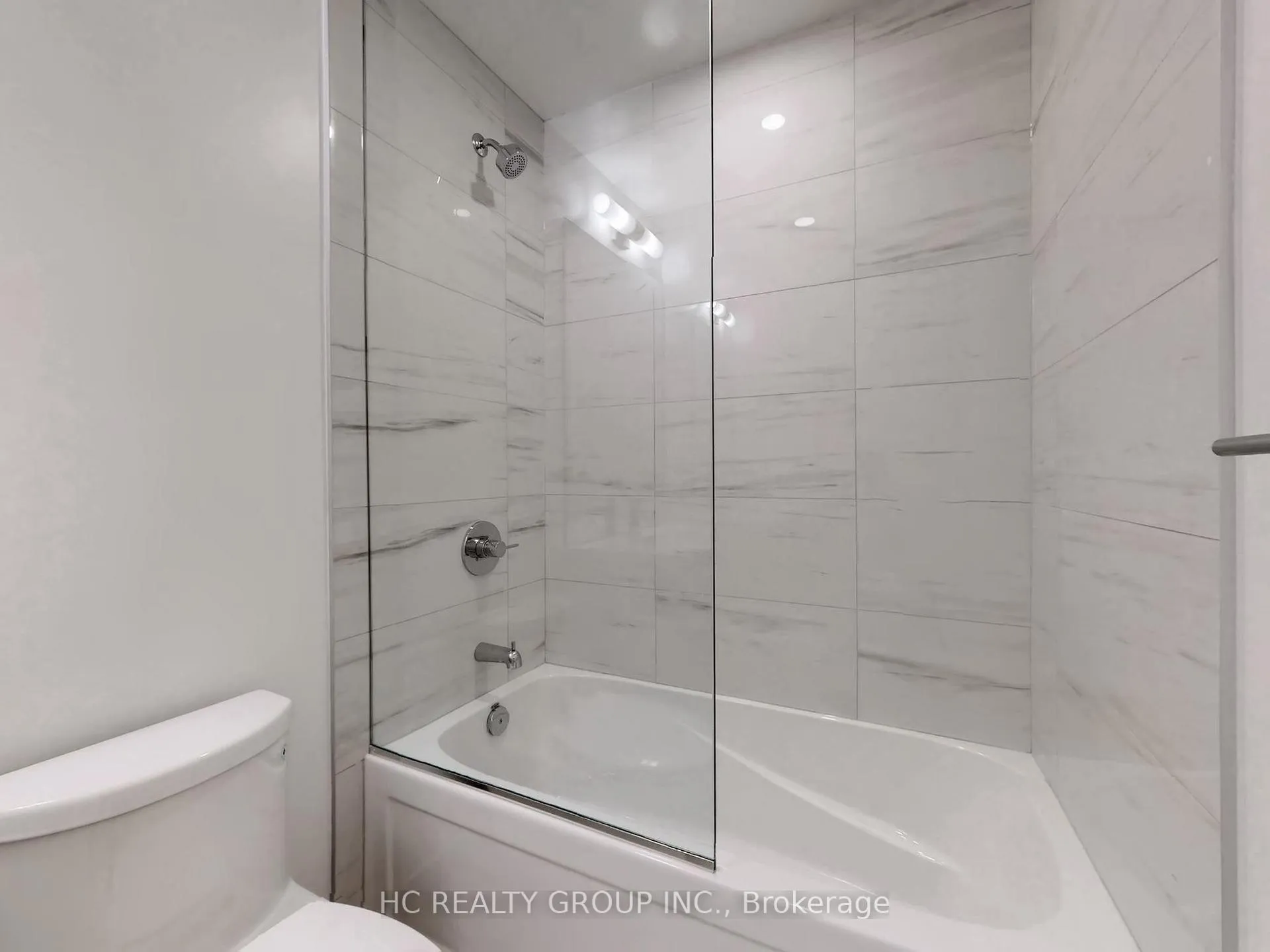 Photo 20 of Unit 5001, 8 Interchange Way, Vaughan, Vaughan Corporate Centre — HOMEH