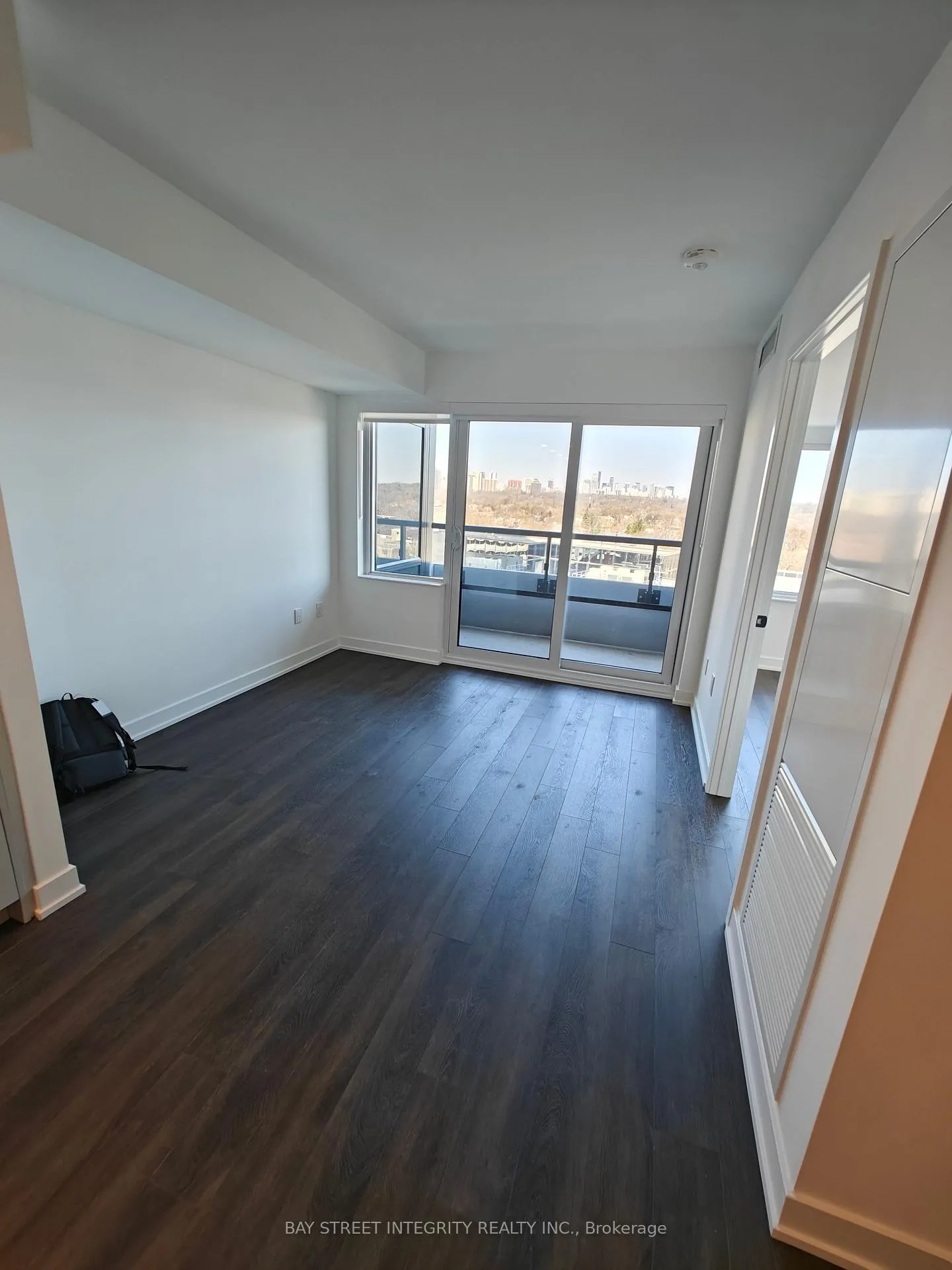 Photo 7 of Unit 1005, 609 Sherbourne Street, Toronto, North St. James Town — HOMEH