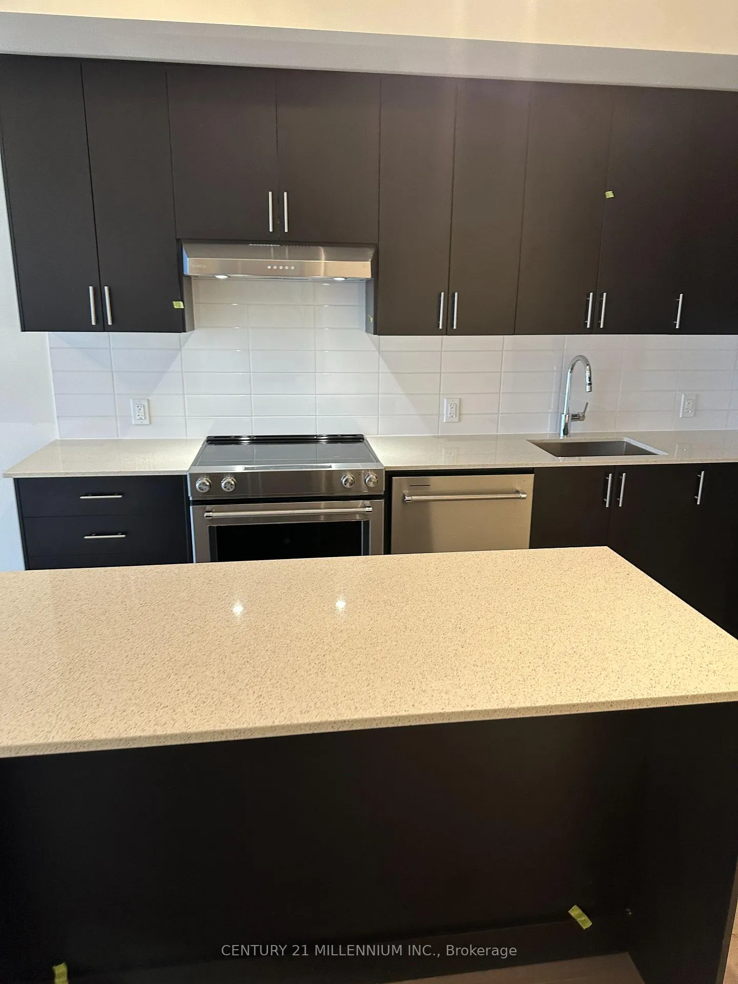 Photo 7 of Unit 2212, 8960 Jane Street, Vaughan, Vellore Village — HOMEH