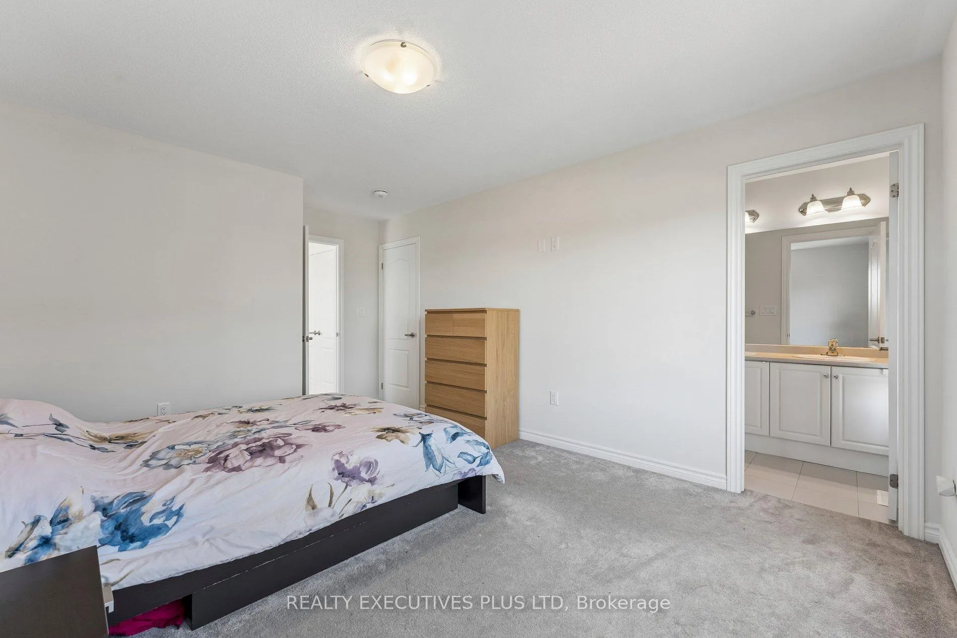 Photo 26 of 12 Vestry Way, Brampton, Goreway Drive Corridor — HOMEH