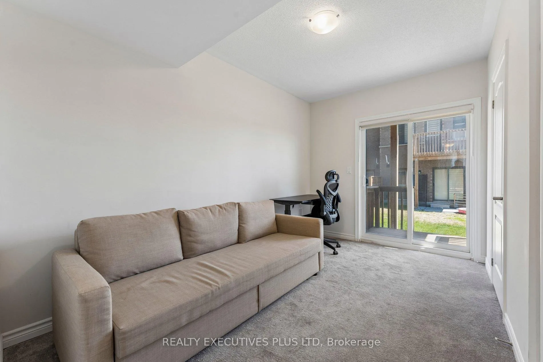 Photo 35 of 12 Vestry Way, Brampton, Goreway Drive Corridor — HOMEH