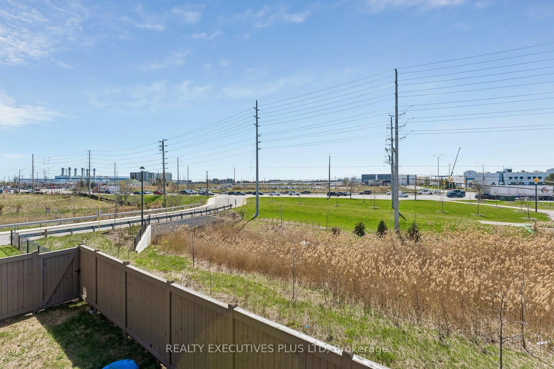 Photo 45 of 12 Vestry Way, Brampton, Goreway Drive Corridor — HOMEH