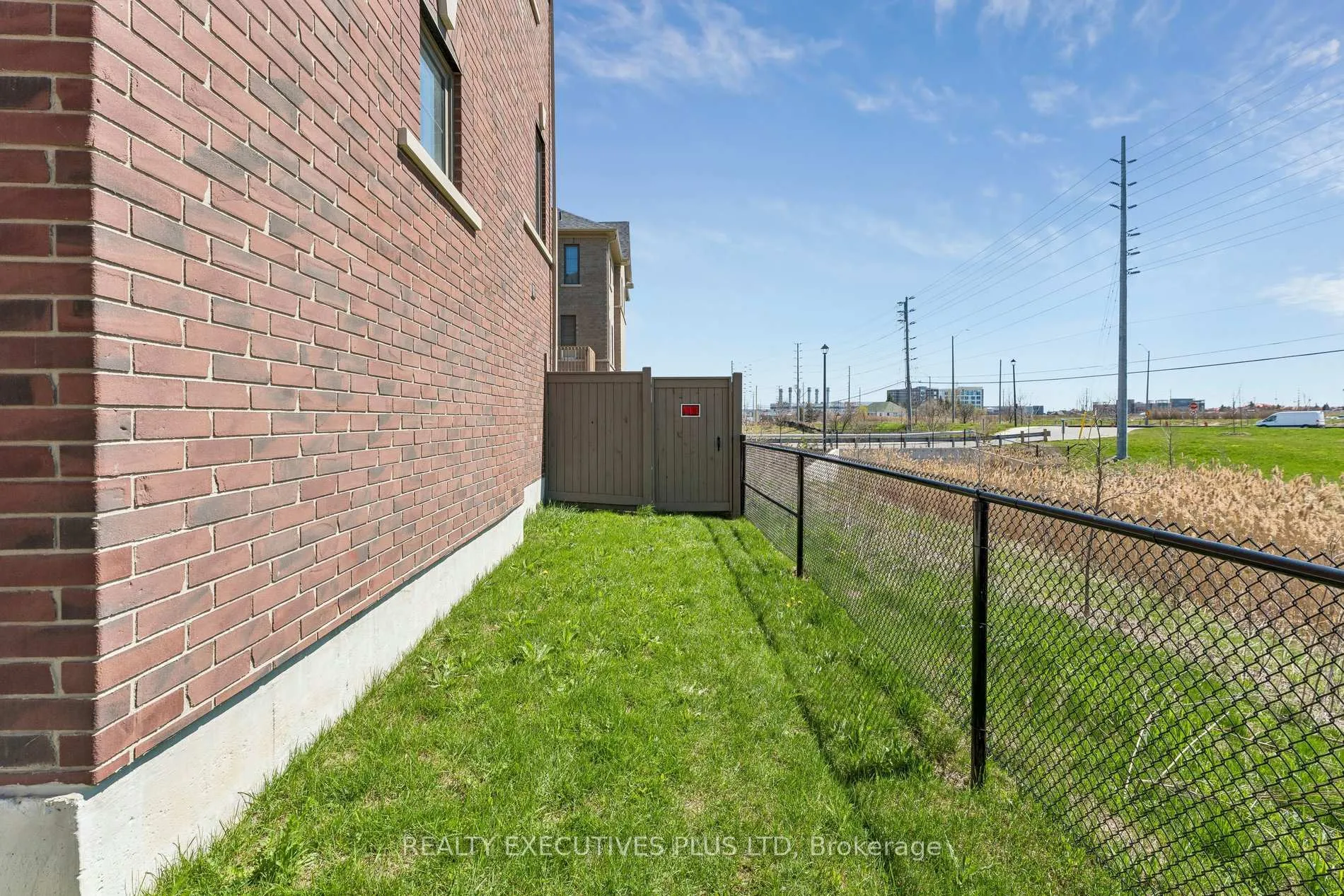 Photo 46 of 12 Vestry Way, Brampton, Goreway Drive Corridor — HOMEH