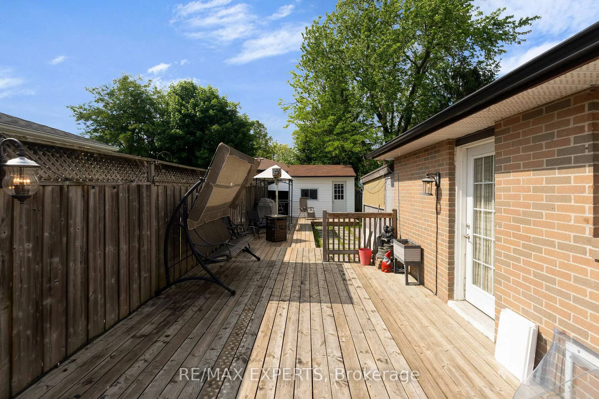 Photo 27 of 35 Lawrence Avenue, Orangeville — HOMEH