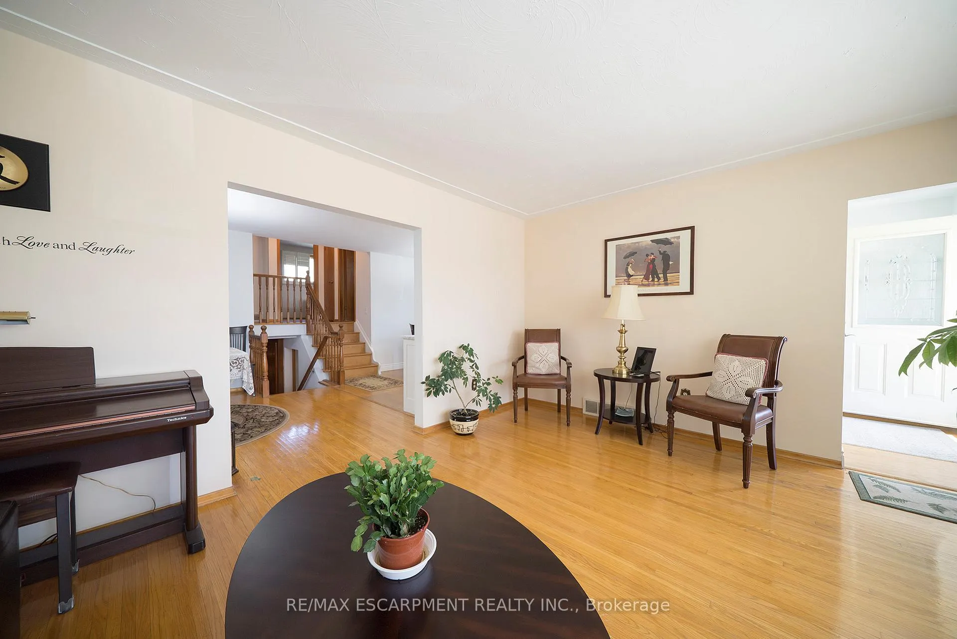 Photo 15 of 176 Kimberly Drive, Hamilton, Rosedale — HOMEH
