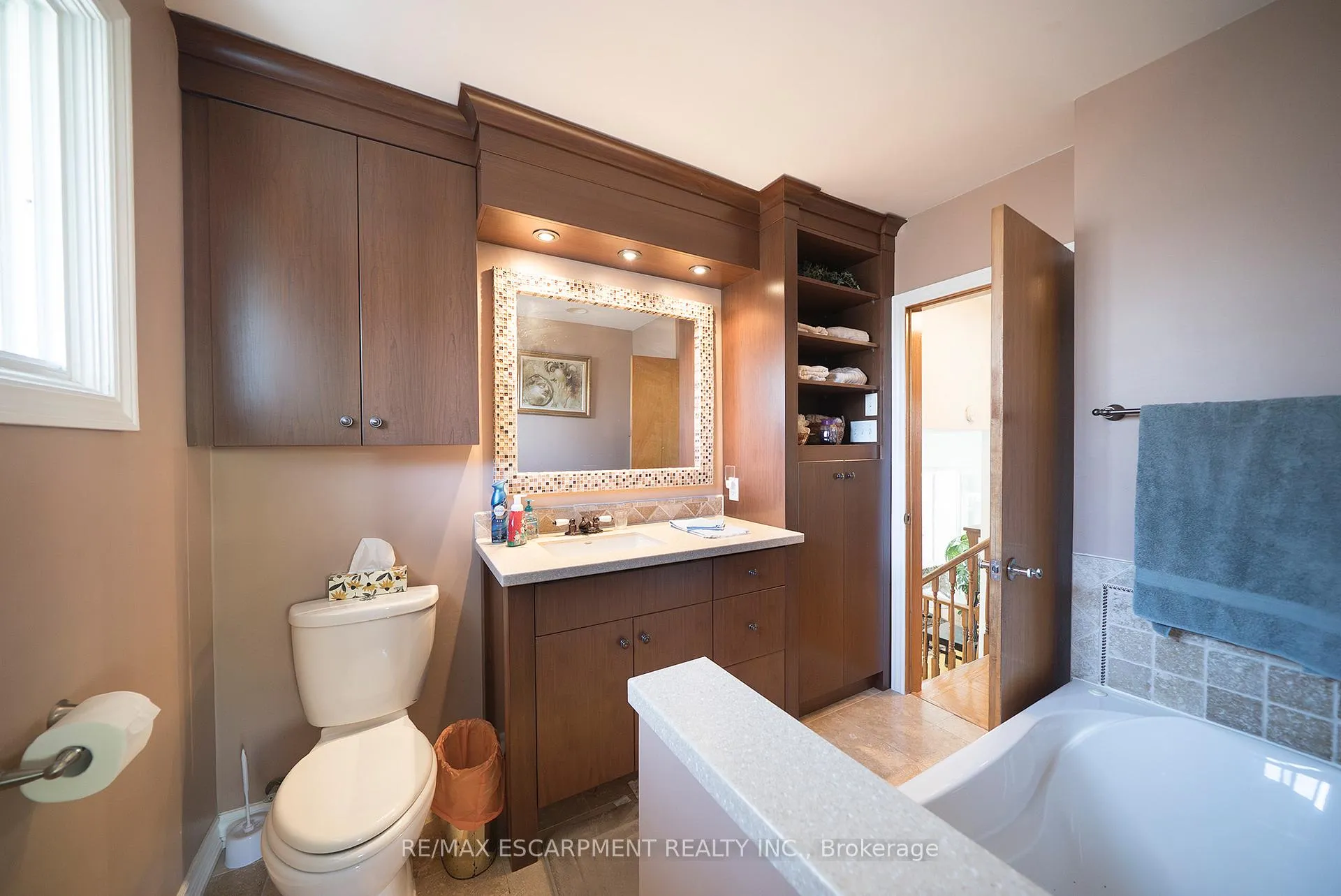 Photo 19 of 176 Kimberly Drive, Hamilton, Rosedale — HOMEH