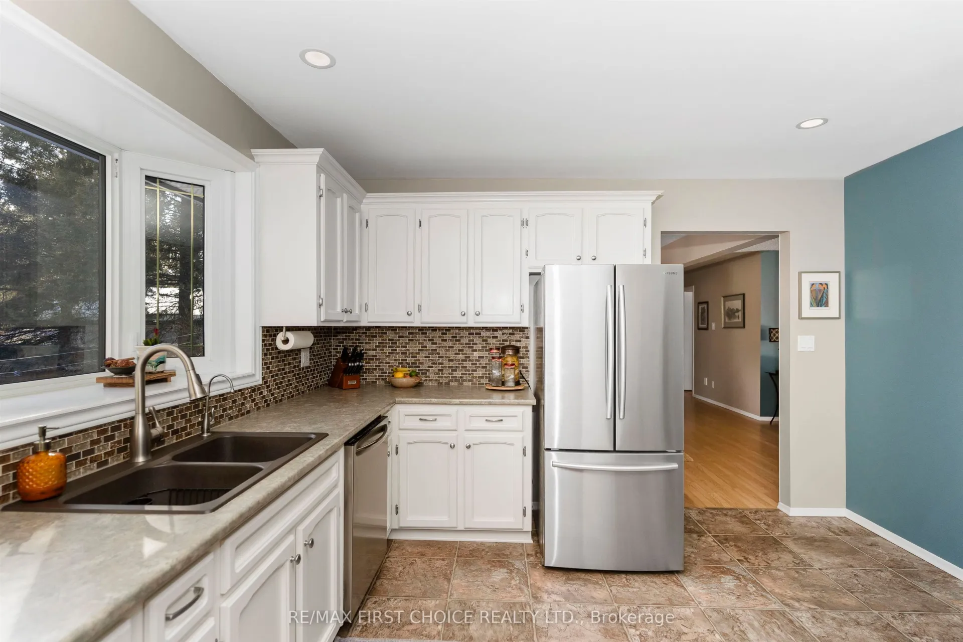 Photo 4 of 1710 Kerega Road, Thunder Bay, Rosslyn Road — HOMEH