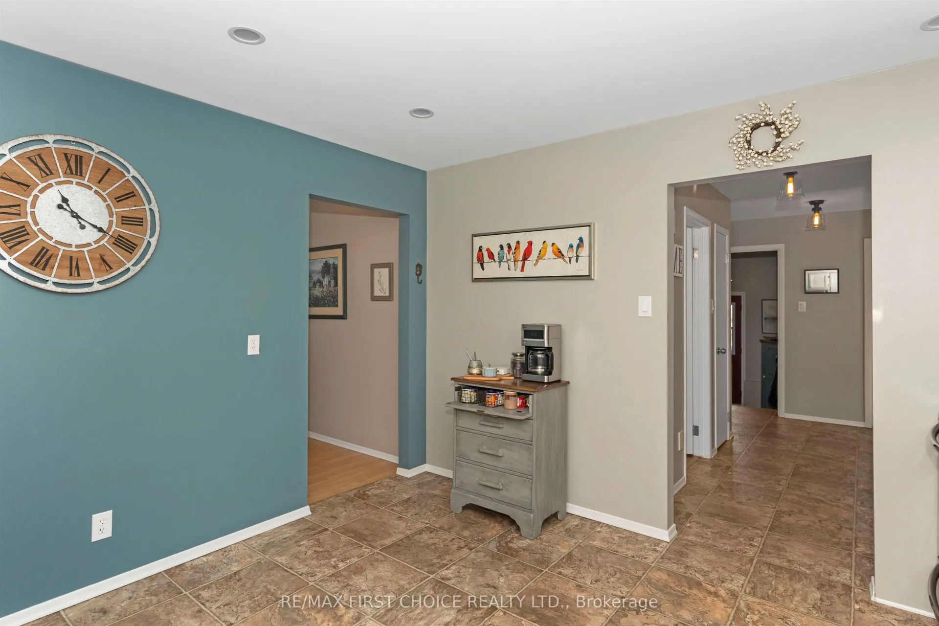 Photo 6 of 1710 Kerega Road, Thunder Bay, Rosslyn Road — HOMEH