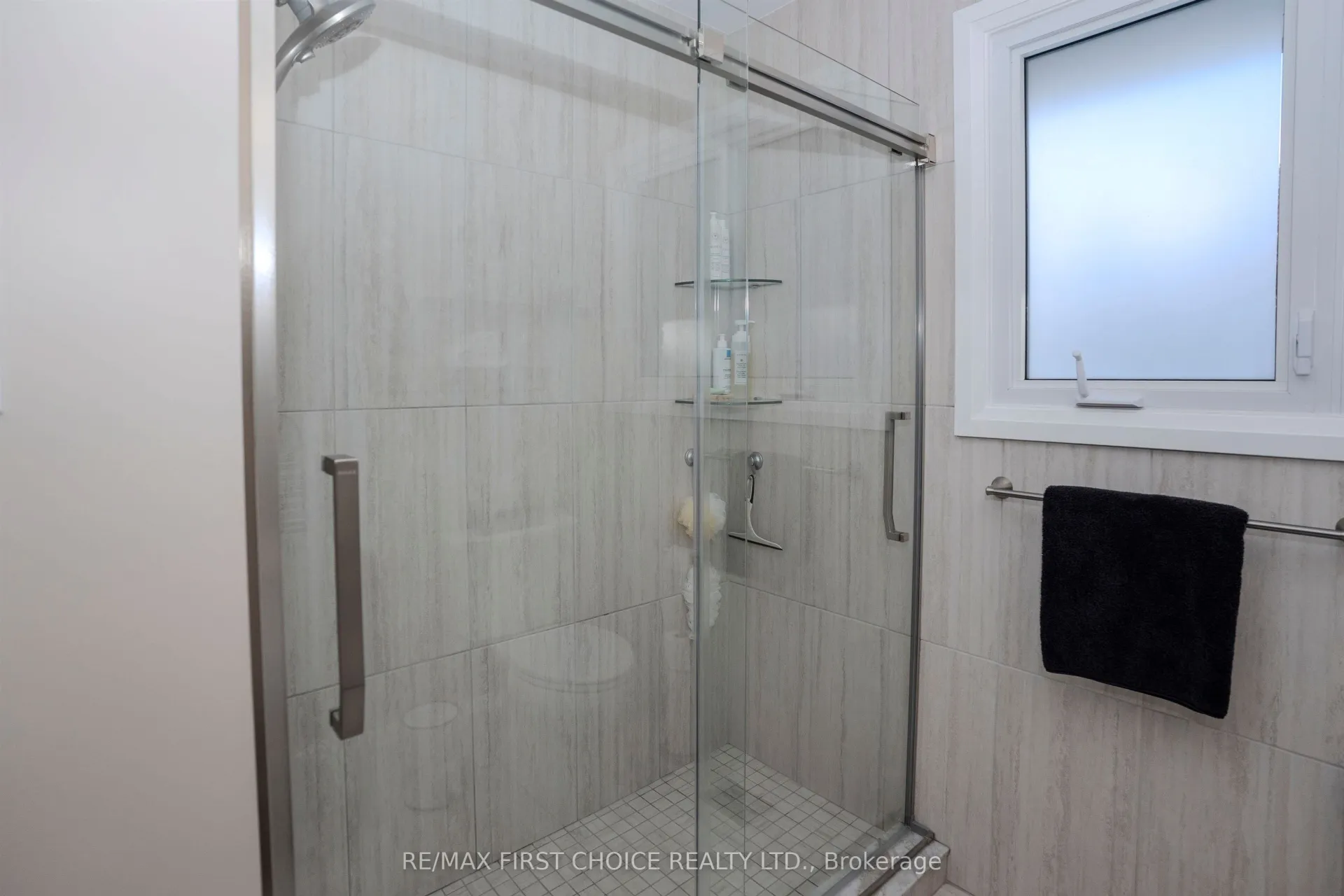 Photo 19 of 1710 Kerega Road, Thunder Bay, Rosslyn Road — HOMEH
