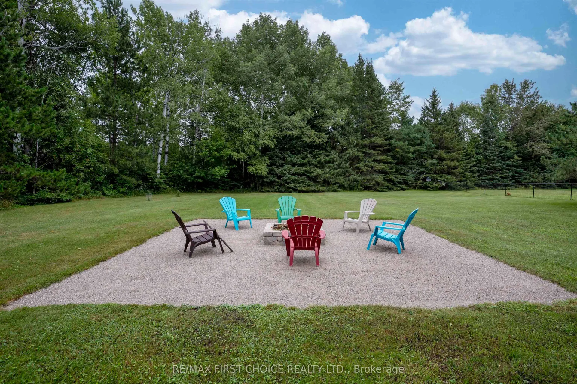 Photo 46 of 1710 Kerega Road, Thunder Bay, Rosslyn Road — HOMEH