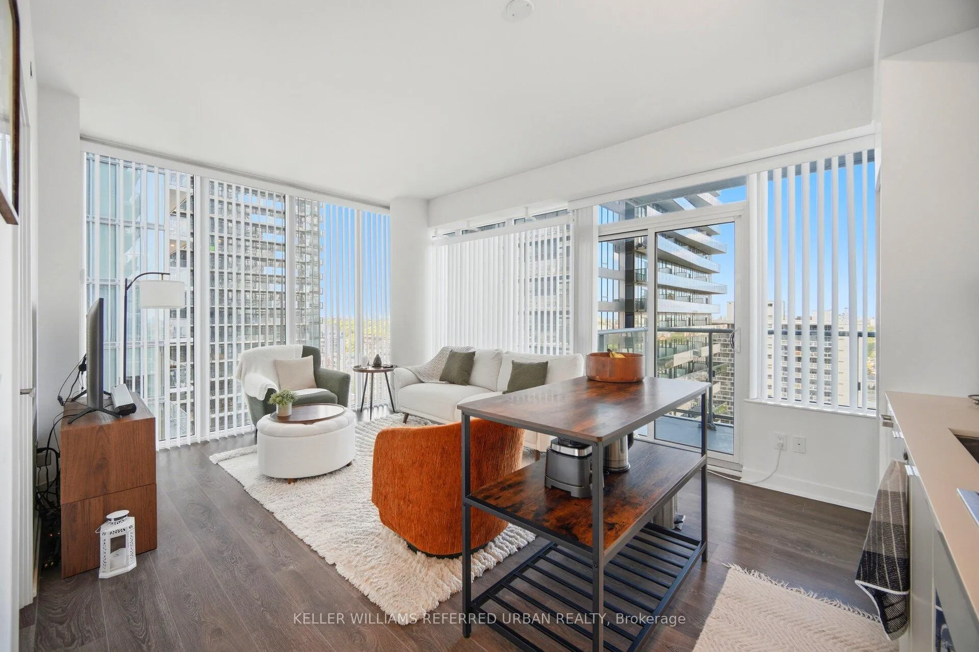 Photo 1 of Unit 1803, 195 Redpath Avenue, Toronto, Mount Pleasant West — HOMEH