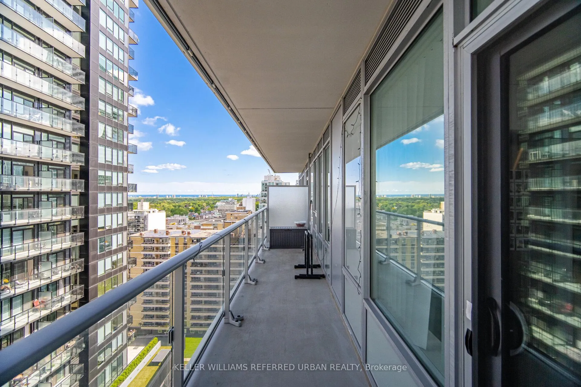 Photo 8 of Unit 1803, 195 Redpath Avenue, Toronto, Mount Pleasant West — HOMEH