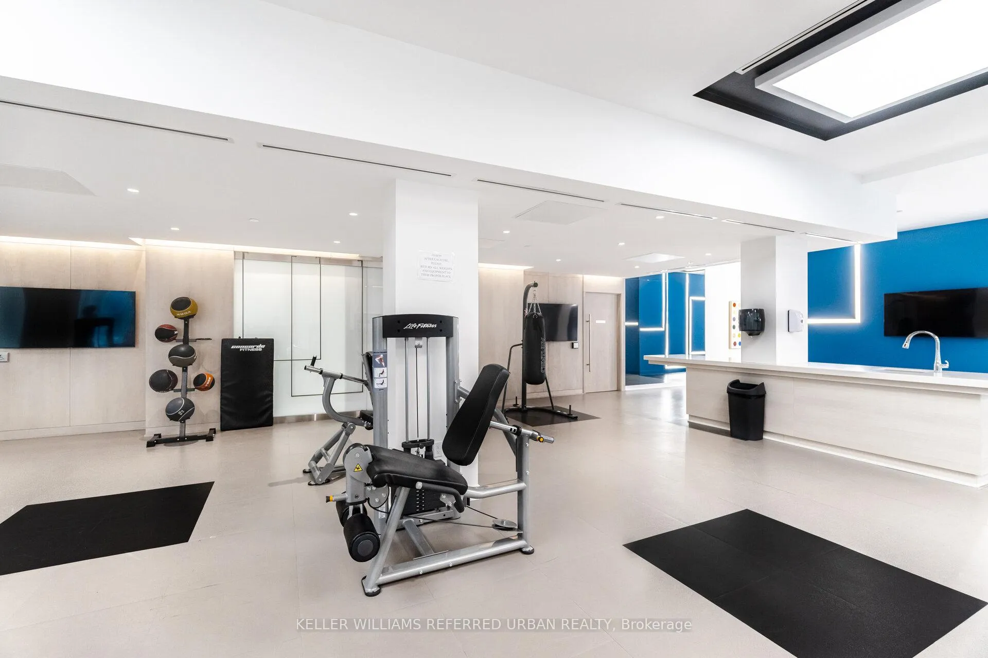 Photo 23 of Unit 1803, 195 Redpath Avenue, Toronto, Mount Pleasant West — HOMEH