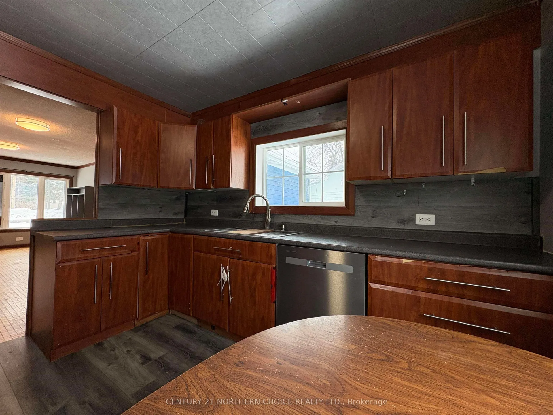 Photo 10 of 1232 Sunset Drive, Fort Frances — HOMEH