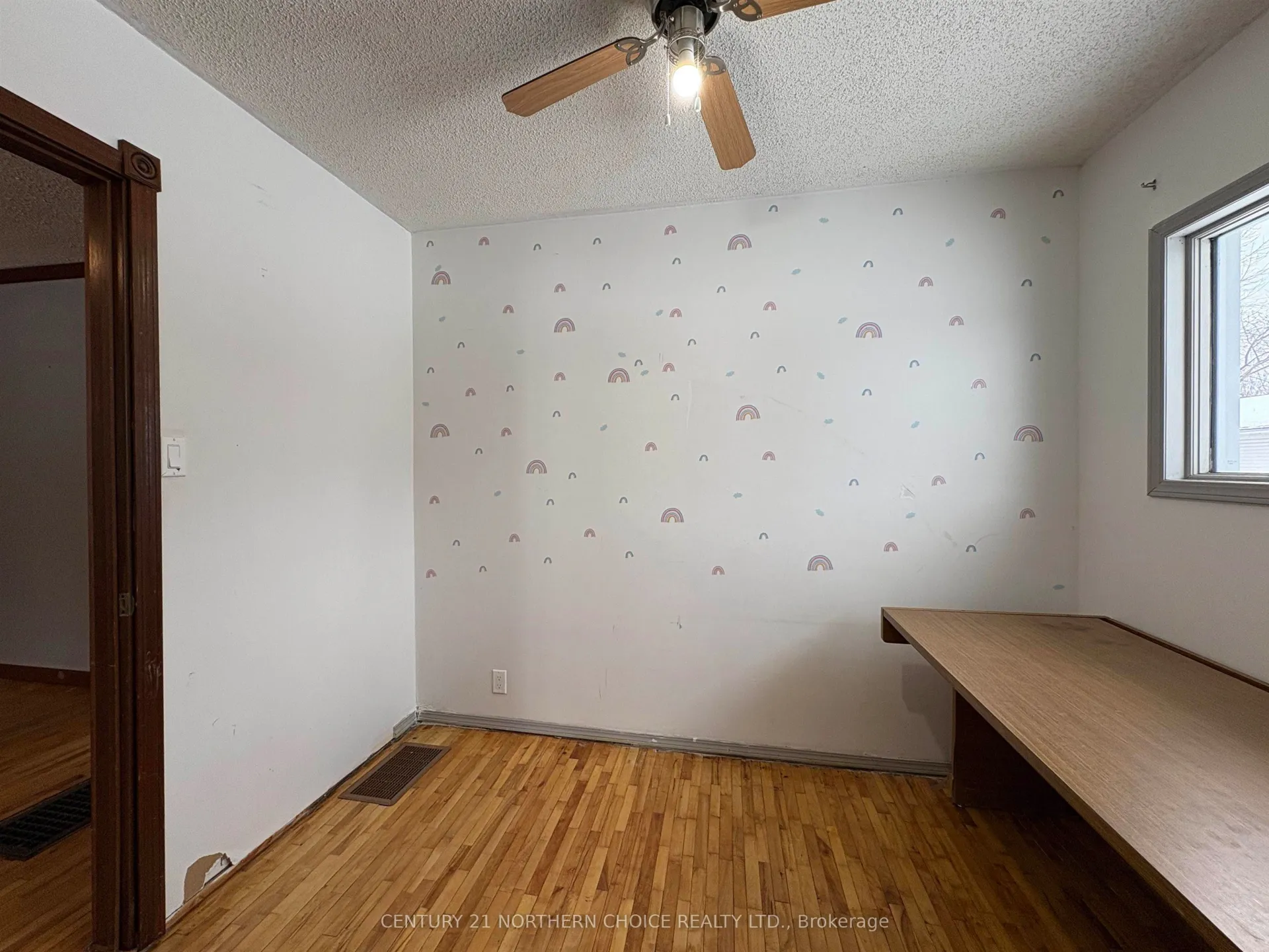 Photo 17 of 1232 Sunset Drive, Fort Frances — HOMEH