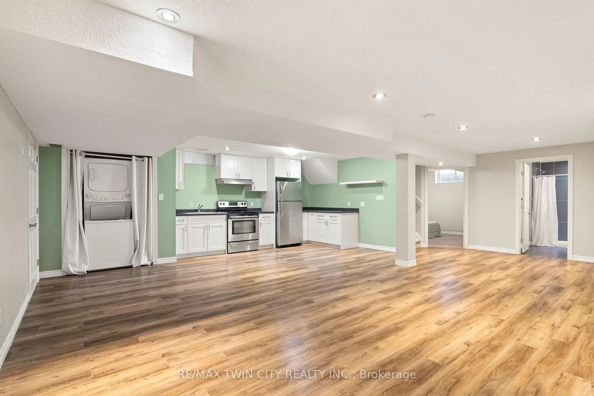 Photo 41 of 78 Forest Creek Drive, Kitchener — HOMEH