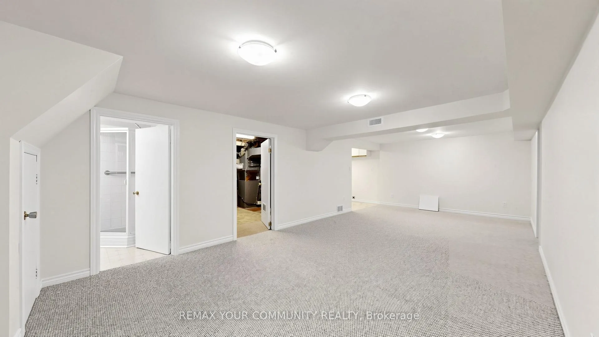 Photo 21 of 10 Winlaw Place, Markham, Old Markham Village — HOMEH