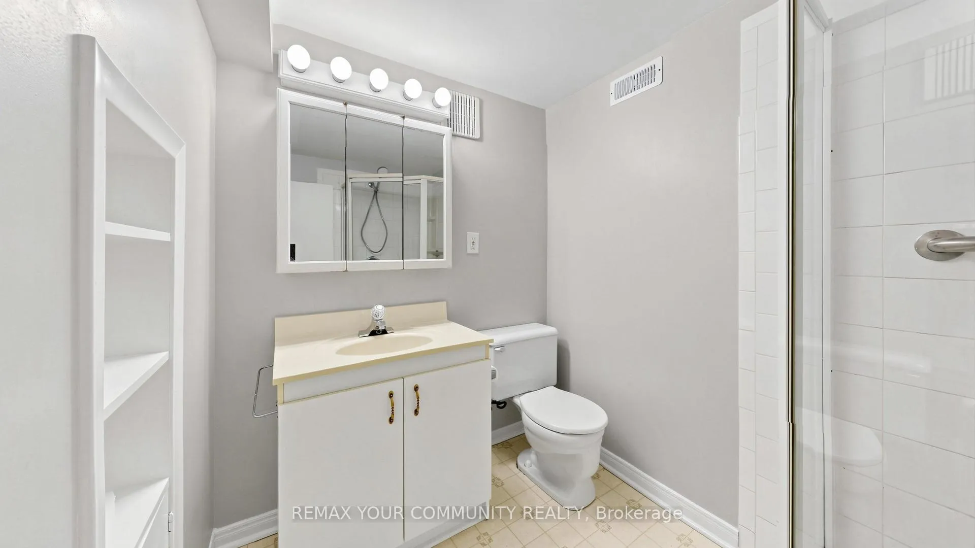 Photo 31 of 10 Winlaw Place, Markham, Old Markham Village — HOMEH