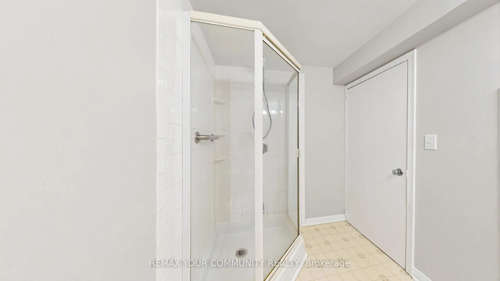 Photo 32 of 10 Winlaw Place, Markham, Old Markham Village — HOMEH