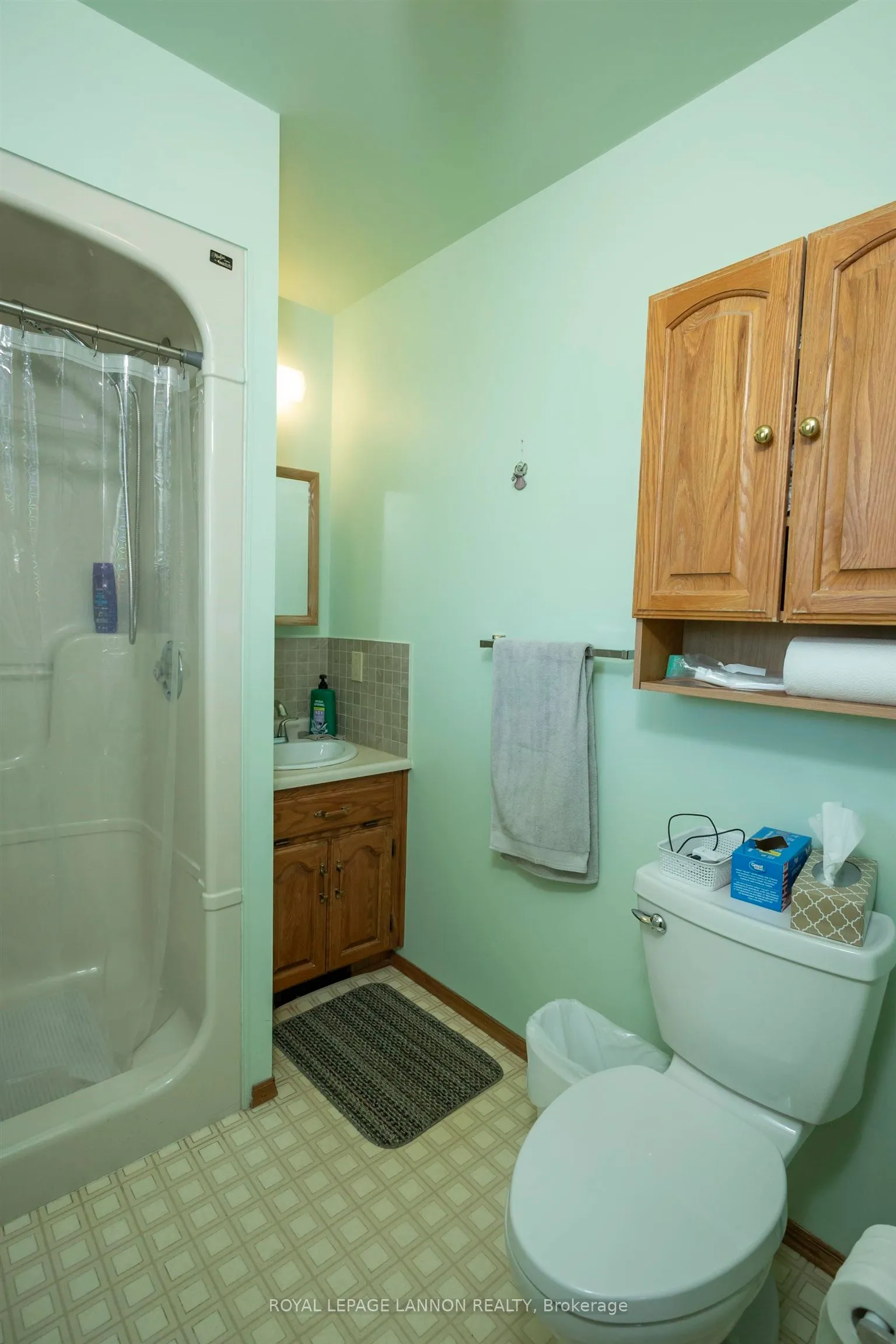 Photo 27 of 400 Randall Court, Thunder Bay, John Street North — HOMEH