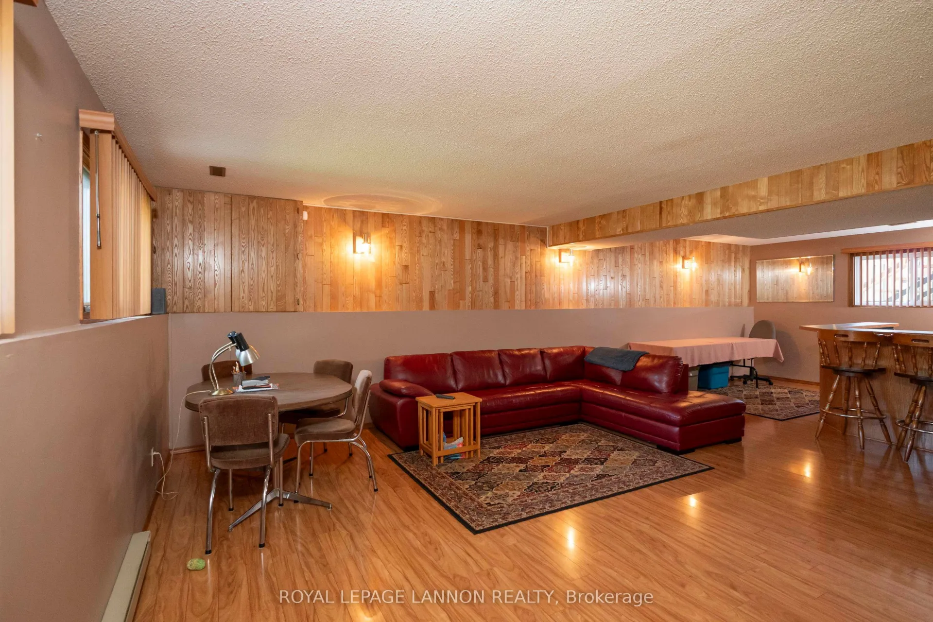 Photo 37 of 400 Randall Court, Thunder Bay, John Street North — HOMEH