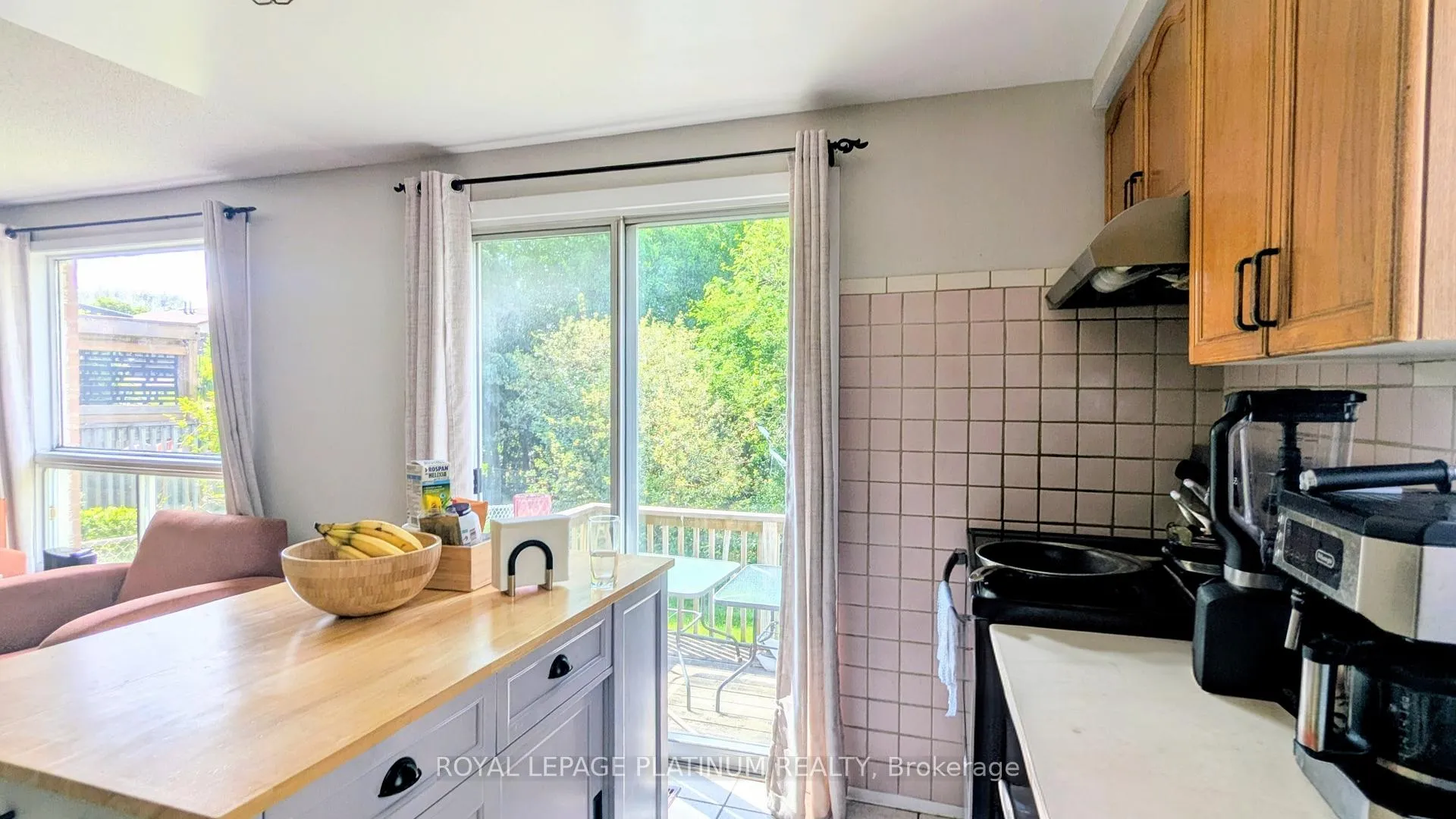 Photo 24 of 630 Pinerow Crescent, Waterloo — HOMEH