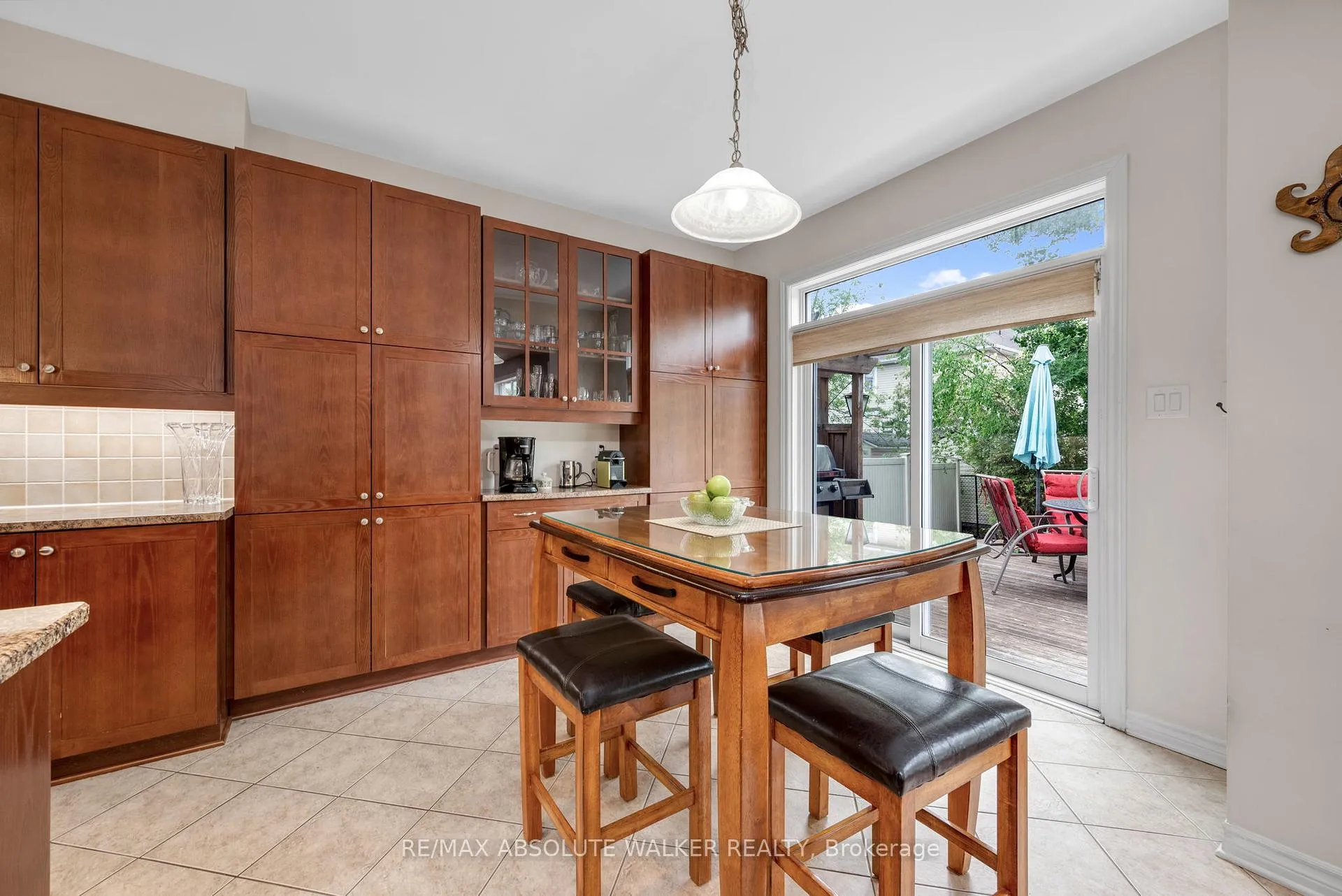 Photo 15 of 299 Bradwell Way, Ottawa, Blossom Park/Kemp Park/Findlay Creek — HOMEH