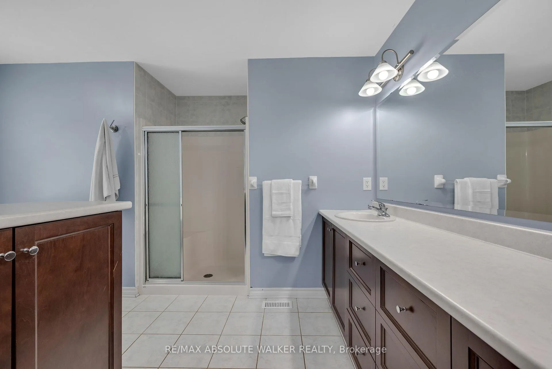 Photo 23 of 299 Bradwell Way, Ottawa, Blossom Park/Kemp Park/Findlay Creek — HOMEH