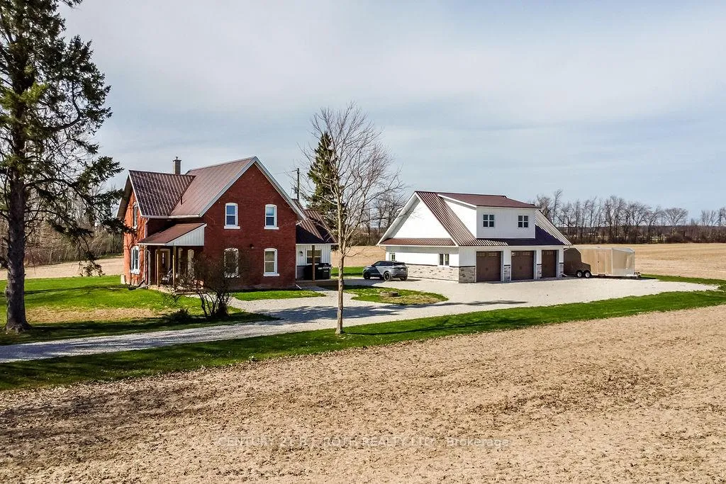 Photo 1 of 1153 Glengarry Landing Road S, Springwater, Rural Springwater — HOMEH