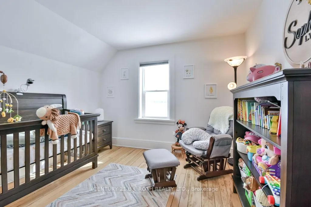 Photo 15 of 1153 Glengarry Landing Road S, Springwater, Rural Springwater — HOMEH