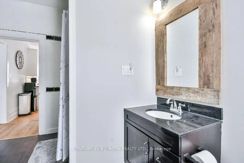 Photo 22 of 1153 Glengarry Landing Road S, Springwater, Rural Springwater — HOMEH