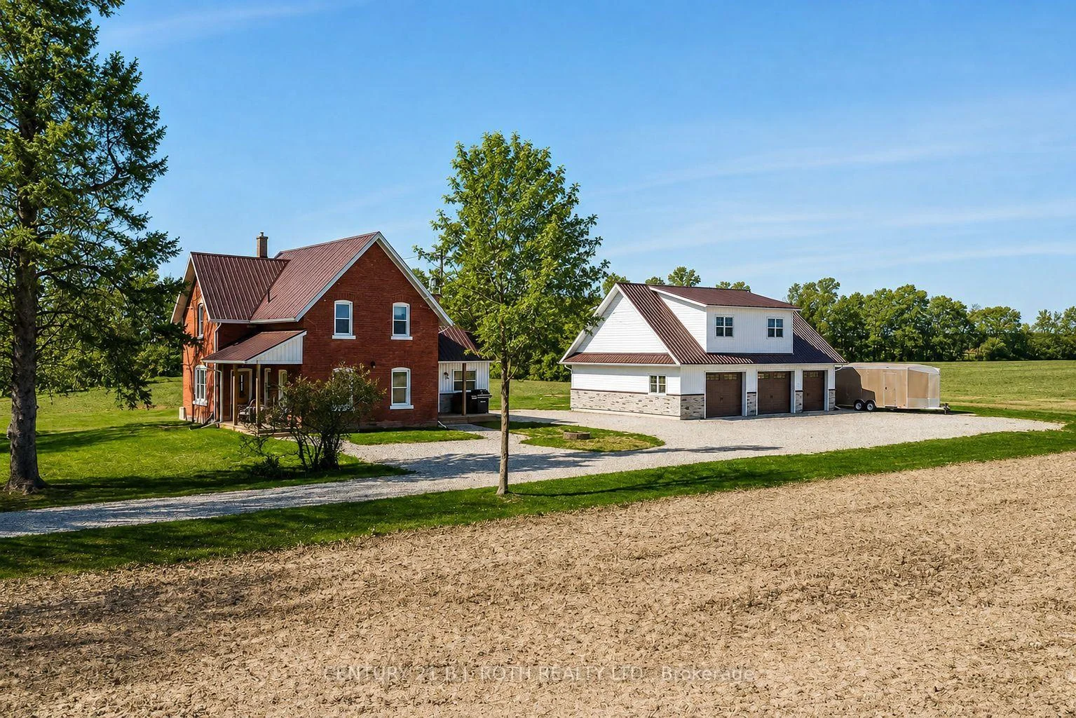 Photo 2 of 1153 Glengarry Landing Road S, Springwater, Rural Springwater — HOMEH