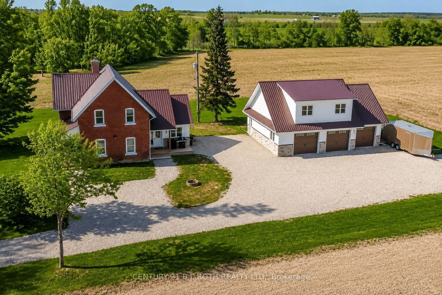 Photo 23 of 1153 Glengarry Landing Road S, Springwater, Rural Springwater — HOMEH
