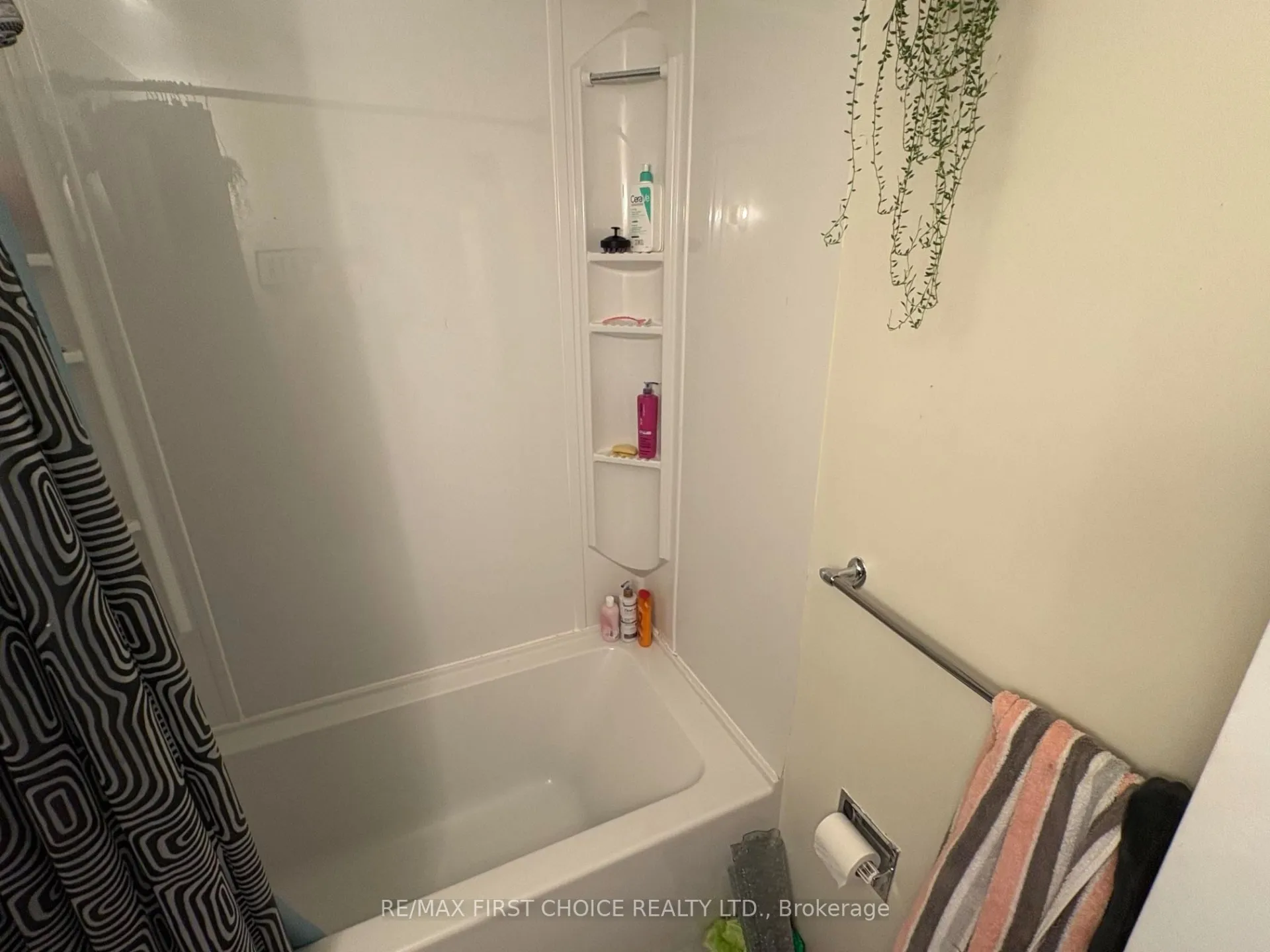 Photo 16 of 188 Limbrick Street, Thunder Bay, Northwood Park — HOMEH
