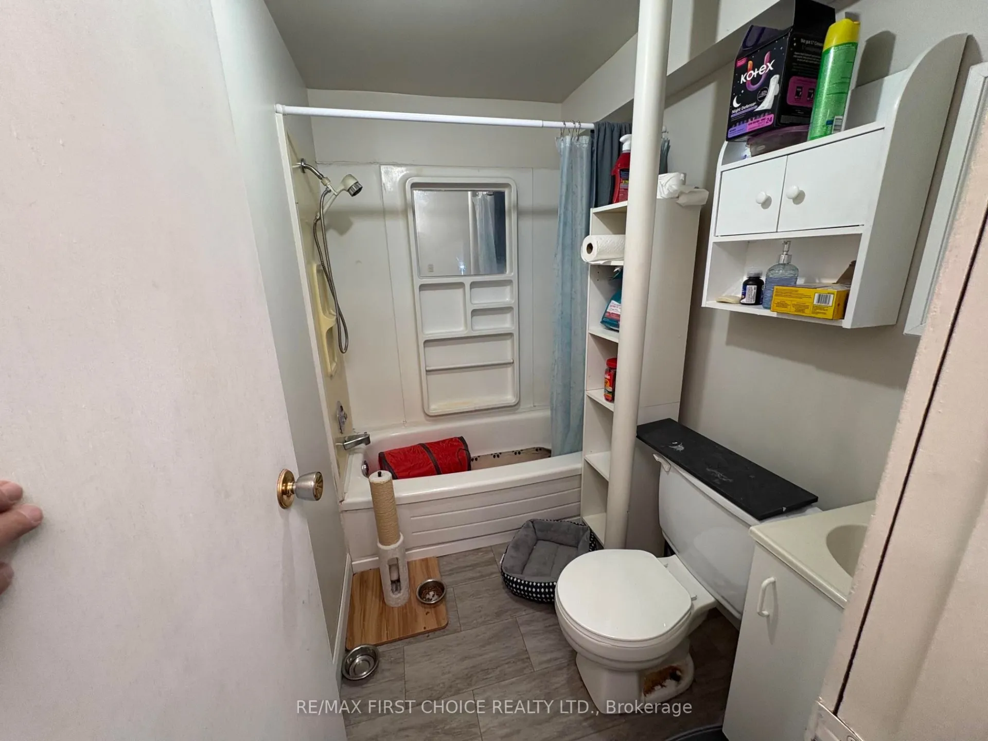 Photo 32 of 188 Limbrick Street, Thunder Bay, Northwood Park — HOMEH