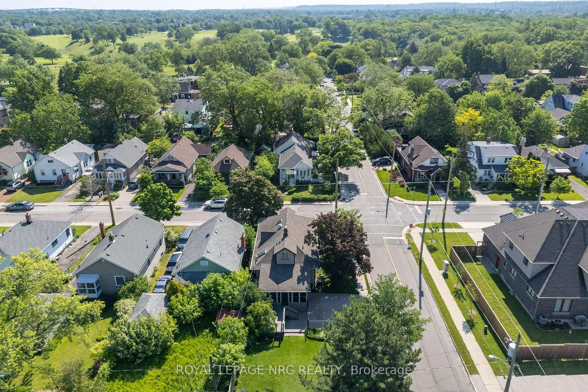 Photo 37 of 110 Highland Avenue, St. Catharines, Old Glenridge — HOMEH