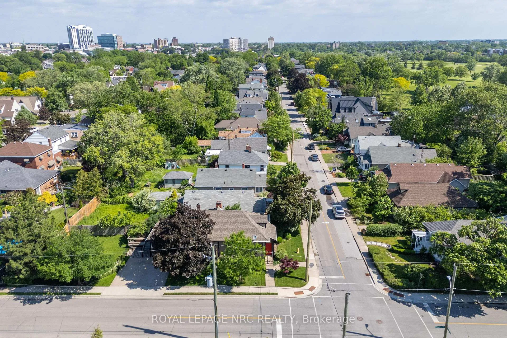 Photo 39 of 110 Highland Avenue, St. Catharines, Old Glenridge — HOMEH