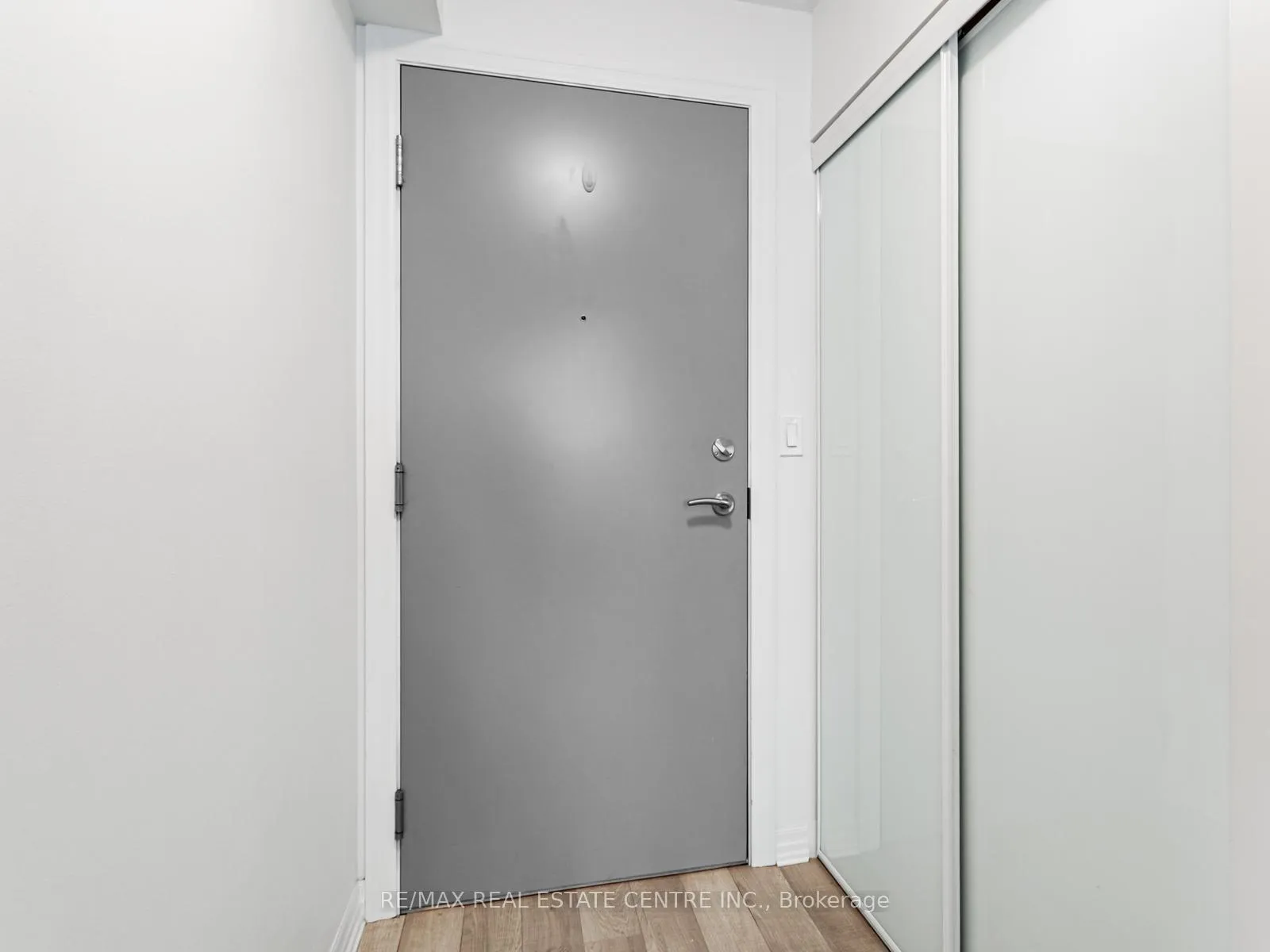 Photo 5 of Unit 720, 80 Esther Lorrie Drive, Etobicoke, West Humber-Clairville — HOMEH