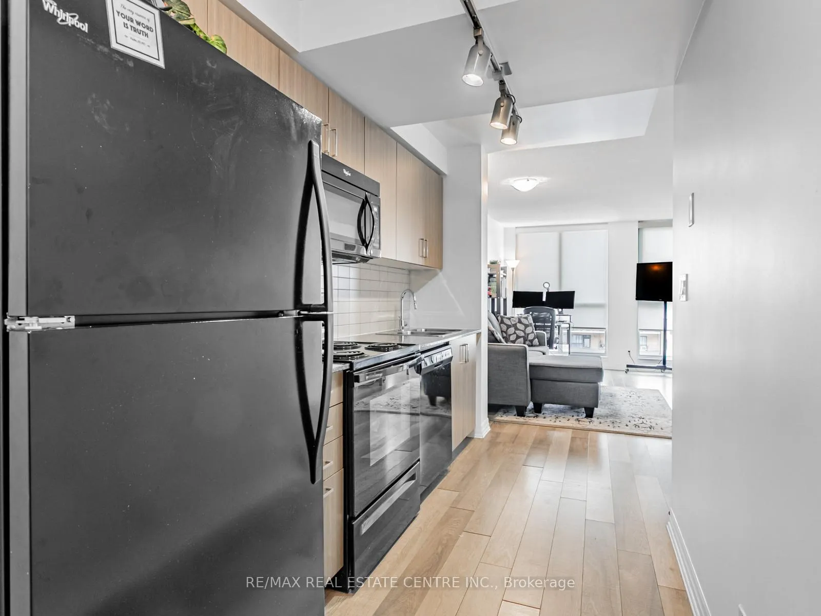 Photo 7 of Unit 720, 80 Esther Lorrie Drive, Etobicoke, West Humber-Clairville — HOMEH